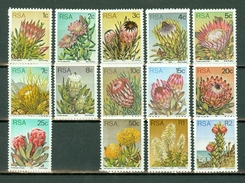 RSA  1977 Yv. 416/20, 422/23, 425/28, 430/32**, Mi 512/16, 518/19, 521/24, 526/28**   14 Val. MNH - Ongebruikt