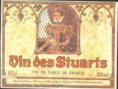 564 - France - Vin Des Stuarts - Vin De Table De France - Mis En Bouteille Par 18-17 Roblet Négoct 18700 Aubigny S/Nere - Rotwein