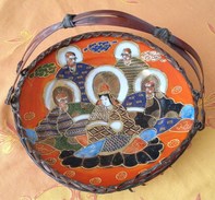 Coupe De Fruits Porcelaine Fine Chinoise Avec Anse En Osier Origine . Periode < 1900-1920 .24 X 3 Cm.(bien De Famille) - Arte Asiático