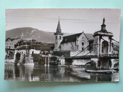 V08-01-B-dep-ain-et Hte Savoie-seyssel-le Pont Suspendu Et L'eglise 1957 - Seyssel