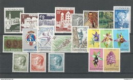 Luxembourg: Année 1975 ** (manque 856/ 857 ) - Années Complètes