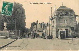 PIE-17-T.B.973 : TOURS . PLACE CHOISEUL.   SAINT CYR-SUR-LOIRE. QUAI DU PORTILLON. - Saint-Cyr-sur-Loire