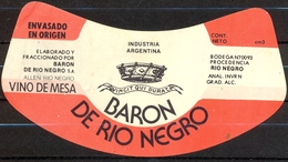 991 - Argentine - Vino De Mesa - Baron De Rio Negro - Industria Argentina - Red Wines