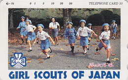 Télécarte Japon / 110-011 - SCOUTISME Girl Scout - Jeu Dans Les Bois - SCOUTING Japan Phonecard - PFADFINDER - 115 - Spiele