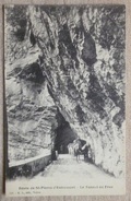 ST PIERRE D'ENTREMONT (38). CPA.LE TUNNEL DU FROU.ANIMATION.CALECHE.NON CIRCULE.TBE. - Saint-Pierre-d'Entremont