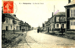 AF 58/ C P A -  MAIGNELAY  (60)  LA RUE DE TRICOT - Maignelay Montigny