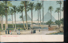 Egypte -- Caire -- Pres Des Pyramides - Pyramides