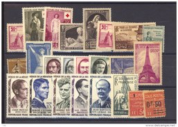 CLX  049  -  France  :  24 Timbres * , Tous TB - Collections