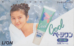 Télécarte Japon / 110-93970 - FEMME - Pub LION / Produit De Beauté COOL - Woman GIRL Japan Phonecard - FRAU TK - 2567 - Profumi