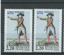 [15] Variétés : N° 2594 Camille Desmoulins Plastron Rouge Foncé Au Lieu De Rouge Vif + Normal ** - Unused Stamps