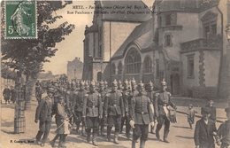 57-METZ- PAIXHANSSTRASS, RUE PAIXHANS, DEFILE DU 98e D'INF. REGIMENT DE METZ - Metz