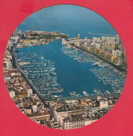 219086 /  13 / Round Postcard MARSEILLE - VUE GENERALE DU VIEUX PORT -  France Frankreich Francia - Zonder Classificatie
