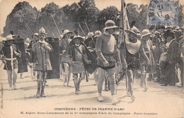 60-COMPIEGNE , FÊTES DE JEANNE D'ARC , M. ALGIER, SOUS -LIEUTENANT DE LA 1er COMPAGNIE D'ARC DE COMPIEGNE PORTE BANNIERE - Compiegne