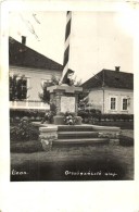 * T2/T3 Uzon, Ozun; Országzászló Alap, FÅ‘tér / Hungarian National Flag, Main Square,... - Non Classificati
