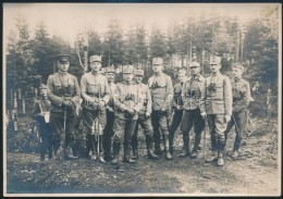 Cca 1918 Külföldi MegfigyelÅ‘ Tisztek Magyarokkal Az I. Világháború Frontján.... - Autres & Non Classés