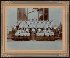 Cca 1910 Egyházi Lányiskola Tanulói, Csoportkép, Kartonra Ragasztva, 16×22 Cm - Altri & Non Classificati