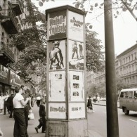 Cca 1970 Budapest, A FÅ‘városi Moziüzemi Vállalat HirdetÅ‘ Oszlopai, Plakáthelyei,... - Altri & Non Classificati