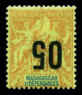 * Madagascar: N°112a, 05 S 20c, Surcharge Renversée. TTB   Cote: 260 Euros   Qualité: * - Unused Stamps