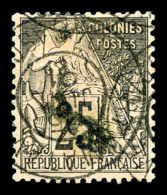 O Madagascar: N°7, 5 Sur 25c Noir Sur Rose. TTB (signé Scheller)   Cote: 160 Euros   Qualité: O - Used Stamps