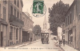 51-MOURMELON-LE-GRAND-LE CAFE DES OFFICIERS ET LA RUE DE CHÂLON - Mourmelon Le Grand