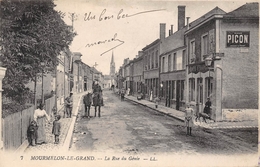 51-MOURMELON-LE-GRAND- LA RUE DU GENIE - Mourmelon Le Grand