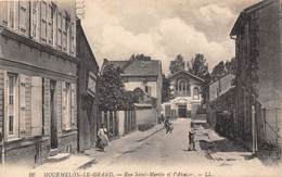 51-MOURMELON-LE-GRAND- RUE SAINT-MARTIN- ET L'ALCAZAR - Mourmelon Le Grand