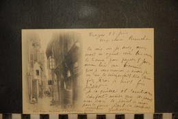 CP, 10, TROYES, VIEUX TROYES La Rue Urbain IV Et Le Beffroi Saint Jean , Dos Simple 1903 - Troyes