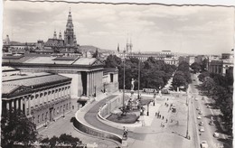 POSTCARD AUSTRIA WIEN , PARLAMENT , RATHAUS , RINGSTRASSE - TRAM TRAMWAY - OLD CARS - Ringstrasse