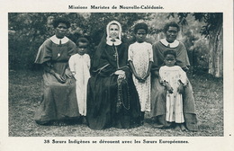 Soeurs Indigenes Et Europeennes Missions Maristes Nouvelle Caledonie - Nouvelle Calédonie