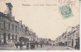 PICQUIGNY   ( Somme )  - Place Du Marché - Hôtel De Ville  PRIX FIXE - Picquigny