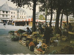 29 - LESNEVEN - La Place Du Marché - Lesneven