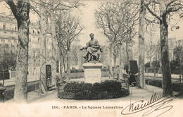 PARIS LE SQUARE LAMARTINE - Statues