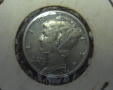 USA - Etats Unis D´ Amérique @ TEN CENTS MERCURY Mercure De 1944 @ Silver Argent 2,5 G. à 90% - 1916-1945: Mercury (Mercure)