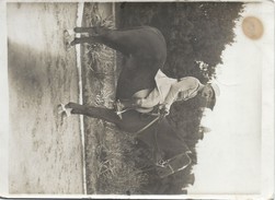 Photographie /Moyen Format/Militaire à Cheval //Photographe ? /Vers 1920-40  PHOTN223 - Guerre, Militaire