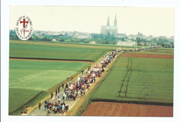 Chartres Pentecôte 1988 - 6 ème Pèlerinage De La Chrétienté De Notre Dame De Paris à Notre Dame De Chartres Photo Cpm - Luoghi Santi