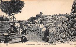 89-VERMENTON- ATELIER DE TRICAGE - Vermenton