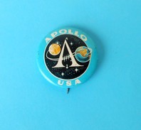 APOLLO - USA ... Vintage Pin Badge Espace Cosmos Universe Univers Weltall Universum Anstecknadel Distintivo - Espace