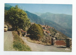 06 - Env De St Martin Vésubie Venanson Vue Sur Le Bourg Route Camionnette Facteur - Saint-Martin-Vésubie