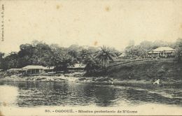 Gabon, OGOOUÉ, Native Village Near The River (1920s) Mission - Gabon