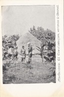 Océanie - Nouvelle-Calédonie - Précurseur 1ère Série - Case Et Canaques Environs De Bourail - Nu - N° 61 - Neukaledonien