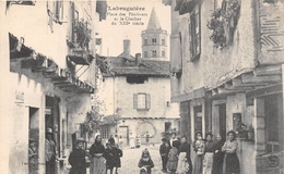 81-LABRUGUIERE- PLACE DES PENITENTS ET LE CLOCHER DU XIIIe SIECLE - Labruguière