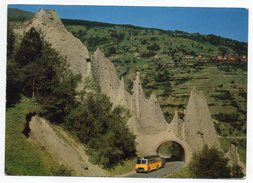 Suisse--VS--HEREMENCE--Pyramides D'Euseigne Dans Le Val D'Hérens--autocar--...pas Très Courante - Hérémence
