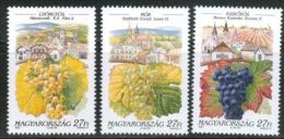 HUNGARY 1997 CULTURE Landscapes Views Flora Plants Grapes HUNGARIAN WINE REGIONS - Fine Set MNH - Nuovi