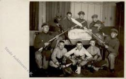 Weimarer Republik Reichswehr Soldaten Gewehre Bajonett Foto AK I-II - Non Classés