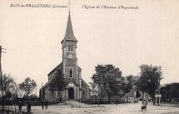 V7827 Cpa 23 Dun Le Palleteau - L'Eglise Et L'Avenue D'Aigurande - Dun Le Palestel