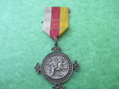 Médaille Ancienne Religieuse / Pélérinage Du Rosaire/Notre Dame De LOURDES/St Dominique/Début Vingtiéme   CAN264 - Religion & Esotérisme