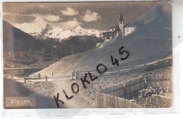 Suisse - Wiesen - CARTE PHOTO Prise Du Chemin Près Du Jardin Potager Du Chalet Waldeek - Au Loin Le Village église ... - Wiesen