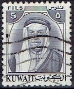 Delcampe - KUWAIT  # FROM 1961 STAMPWORLD 148 - Kuwait