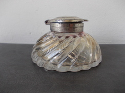 - Encrier En Verre - - Inkwells