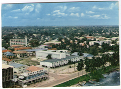 CPSM   GABON      LIBREVILLE     VUE AERIENNE        LA NOUVELLE POSTE      BATIMENT GROUPE CECA GADIS - Gabon